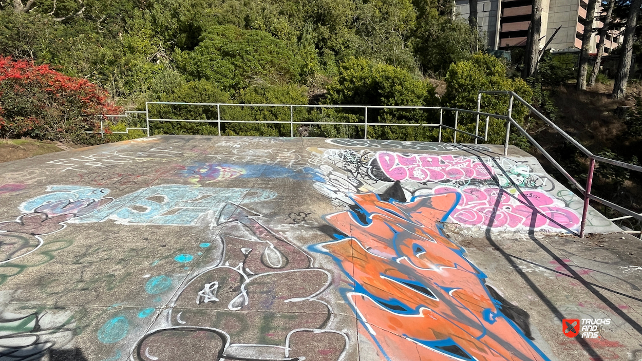 Fort Miley skate spot